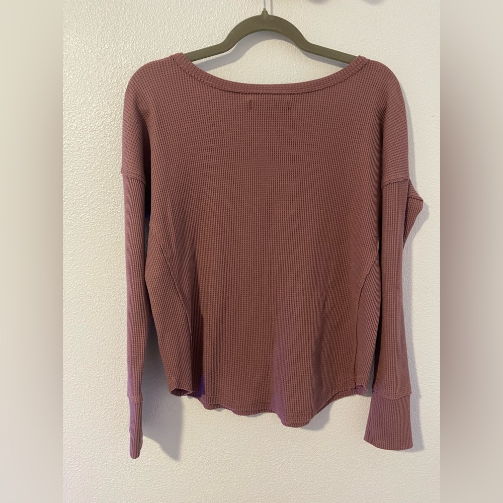 NWT Abercrombie & Fitch Mauve Long Sleeve Top - Picture 4 of 4